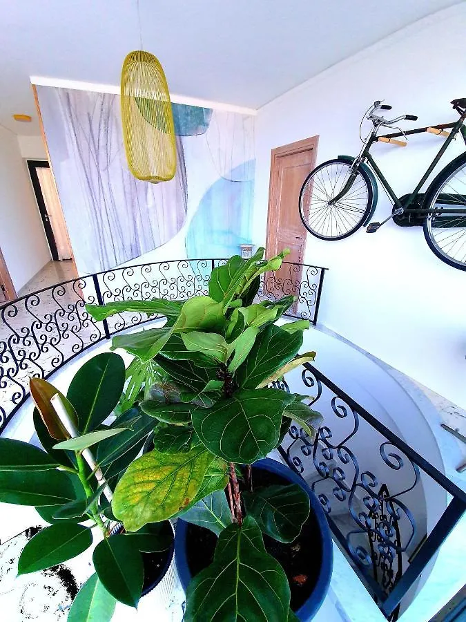 Al 33 Giri Bed & Breakfast Cefalu