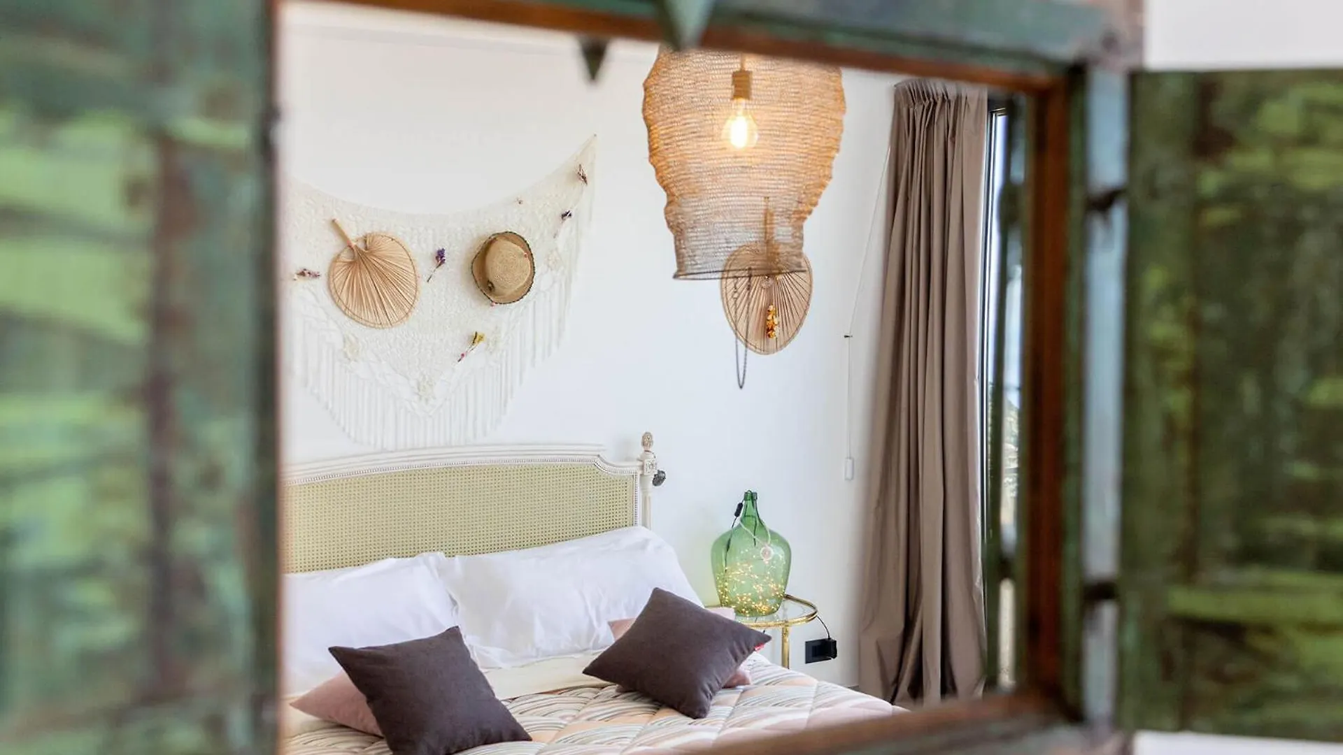 Al 33 Giri Bed and Breakfast Cefalù Italien