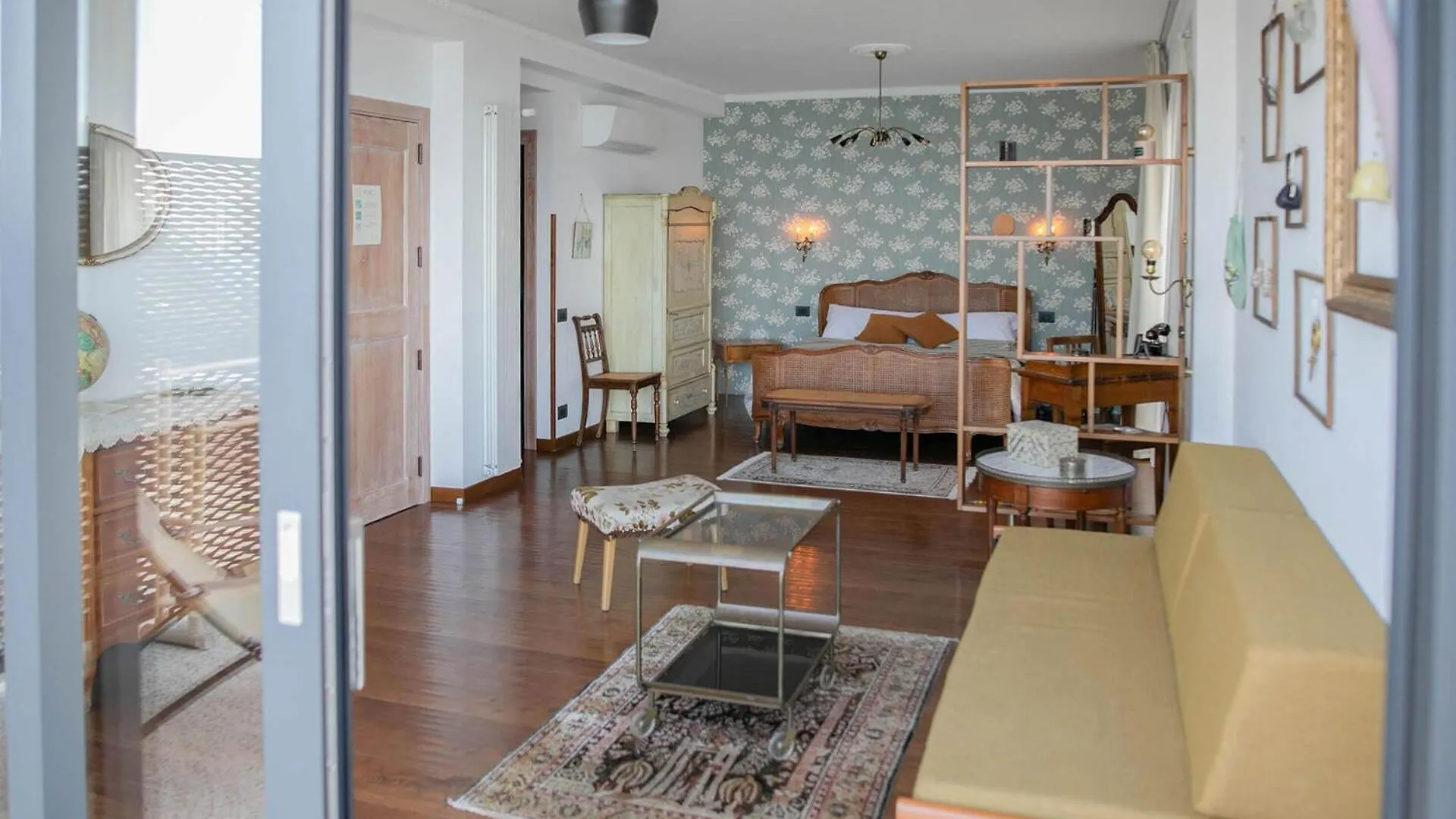 Al 33 Giri Bed & Breakfast Cefalu