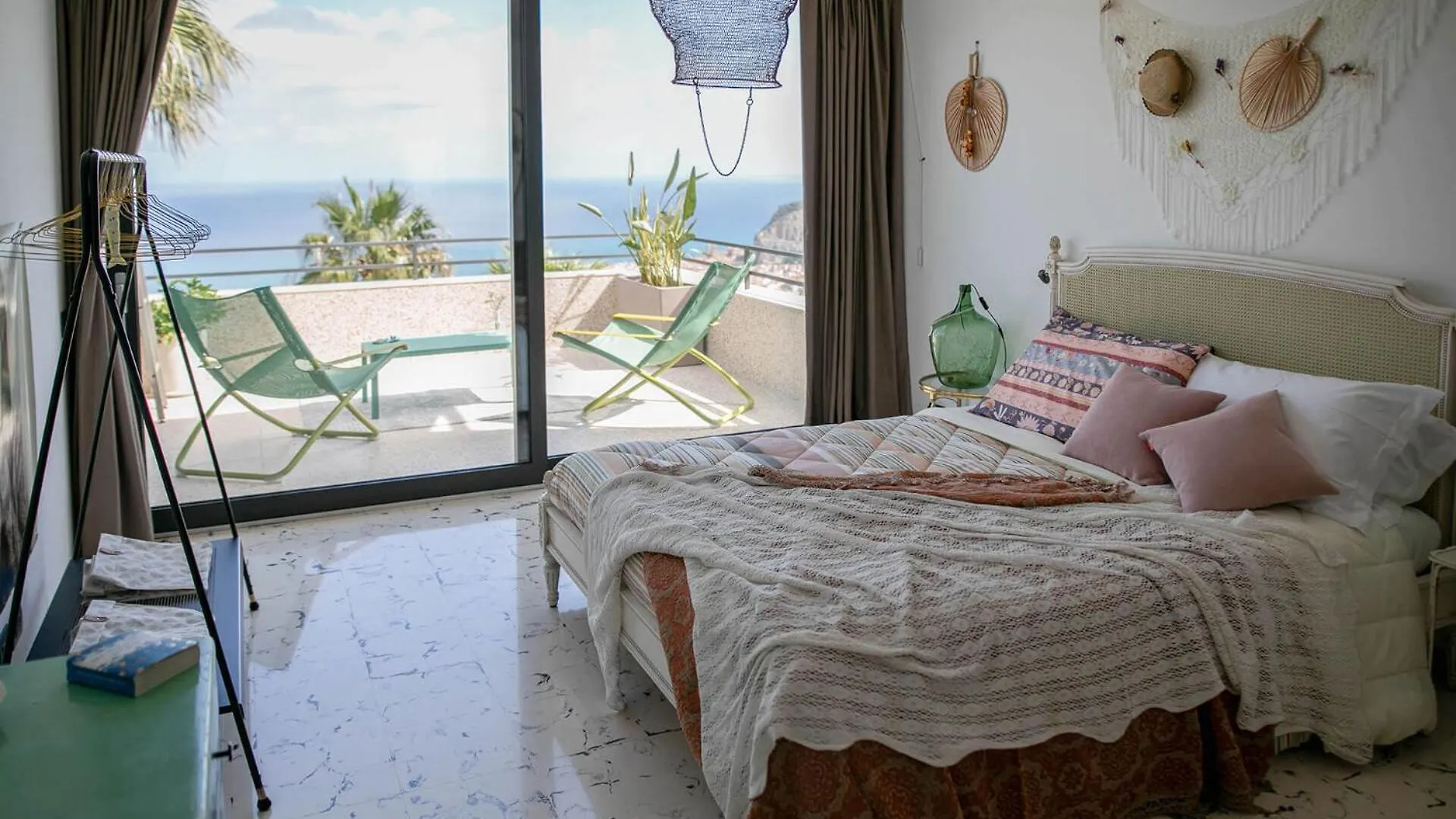 Al 33 Giri Bed & Breakfast Cefalu