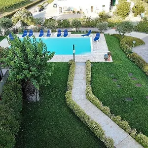 https://albergo-quatro-pini.it-lombardy.com