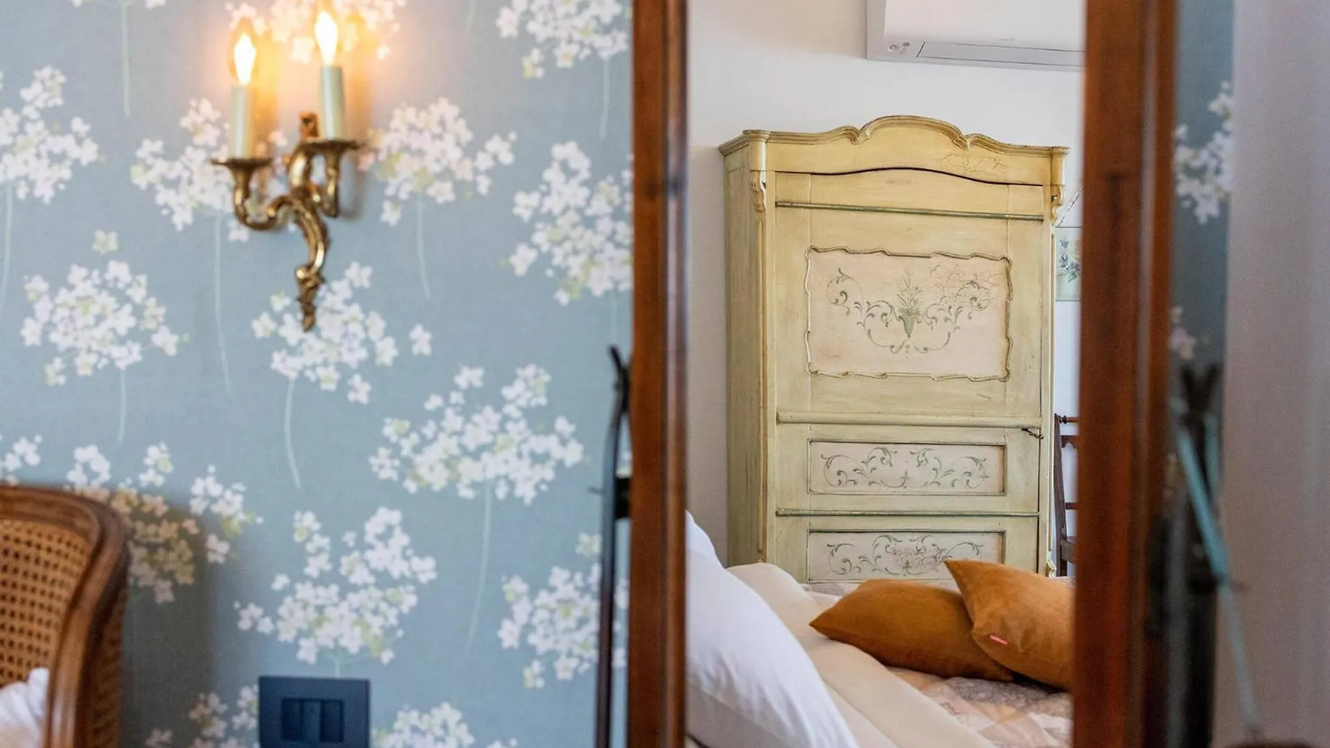 Al 33 Giri Bed & Breakfast Cefalu