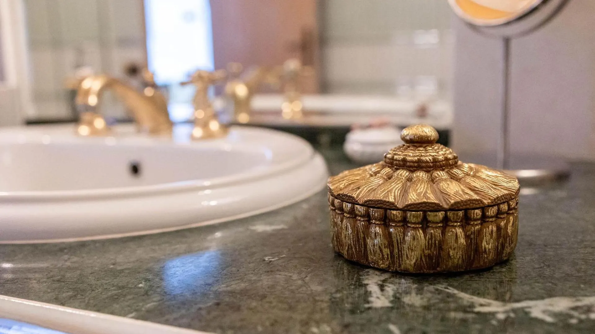 Bed and Breakfast Al 33 Giri Cefalù 0*,  Italien