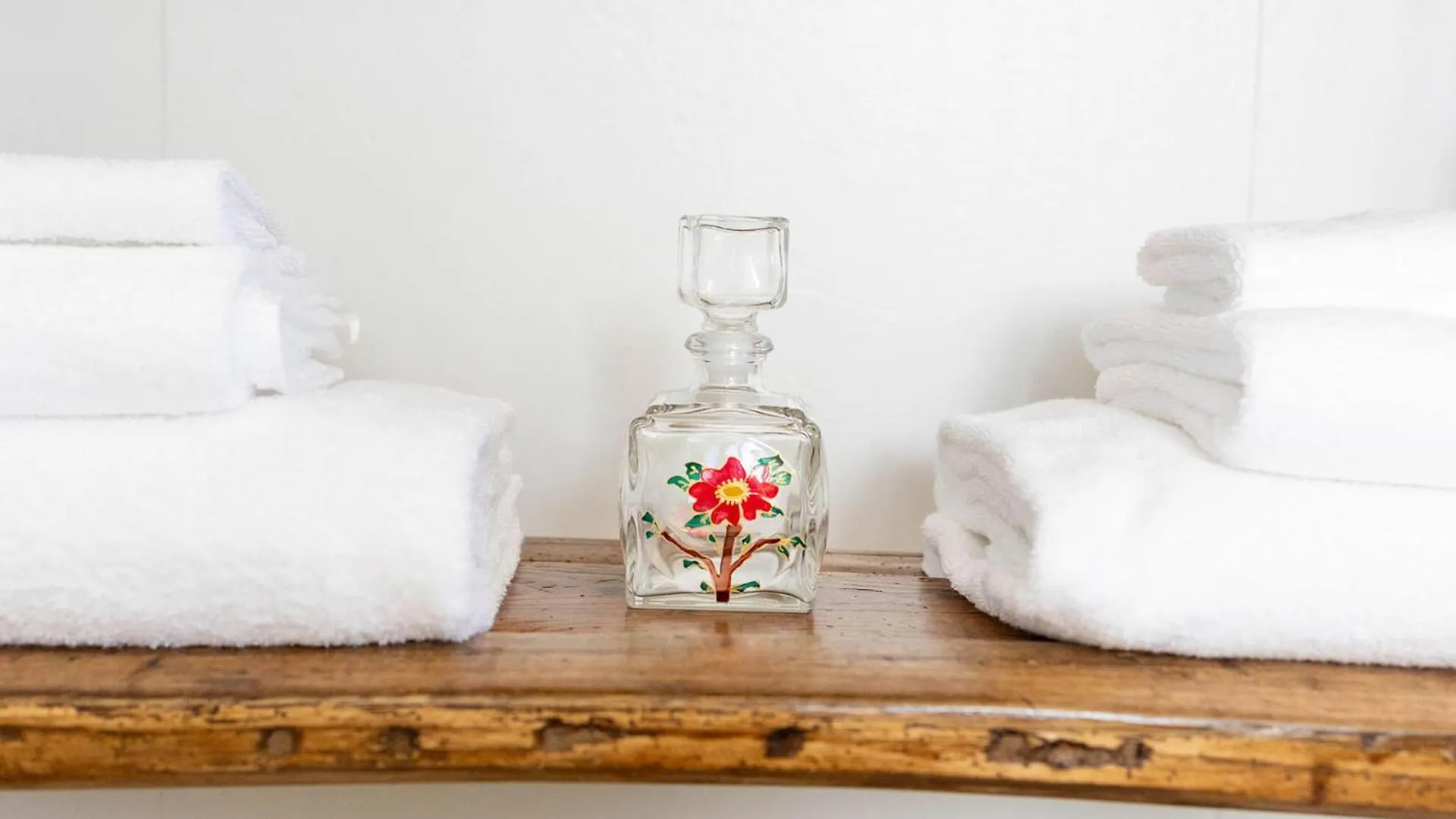 Bed and Breakfast Al 33 Giri Cefalù 0*,