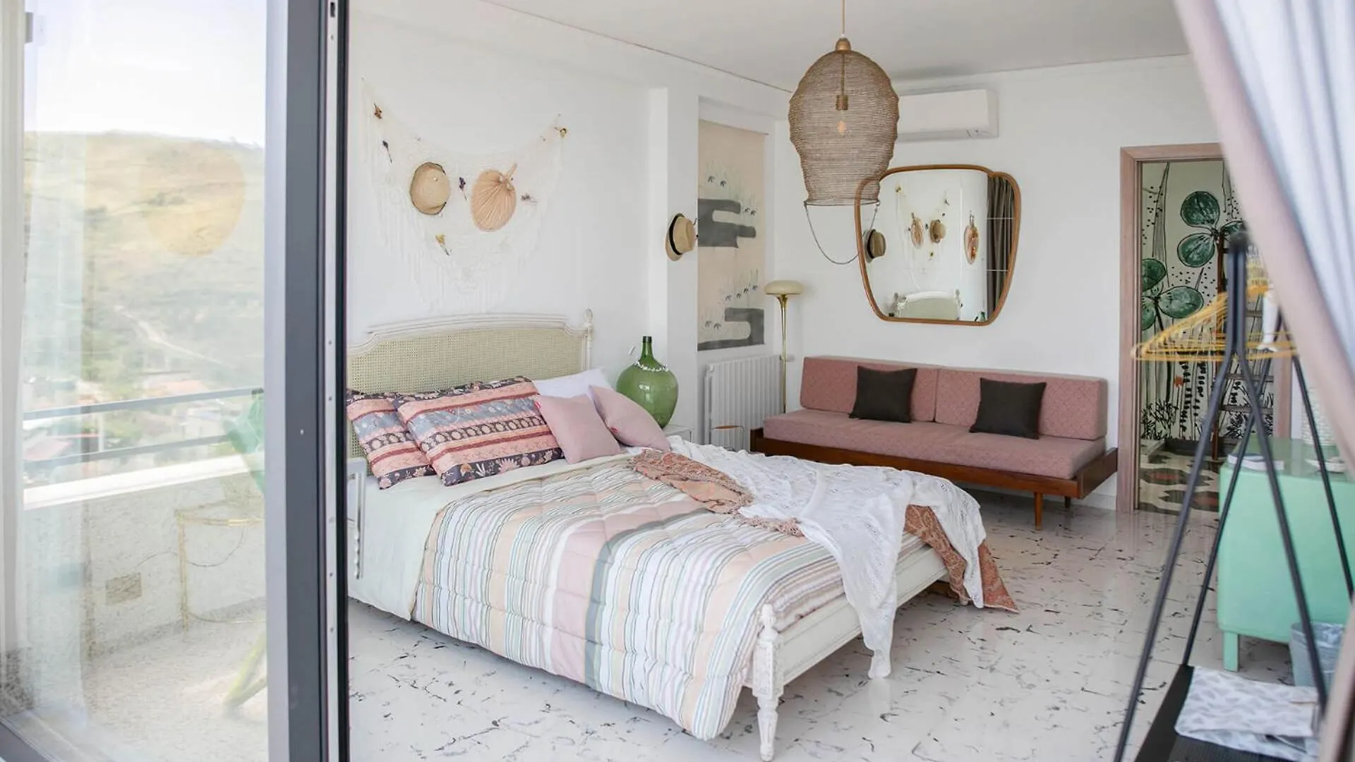 Al 33 Giri Bed & Breakfast Cefalu